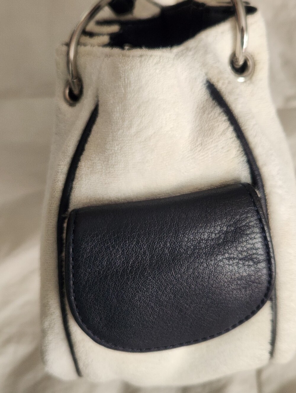 Juicy Couture Terry Cloth Bag With Leather Handles White Navy No Bag Charm - Picture 7 of 16